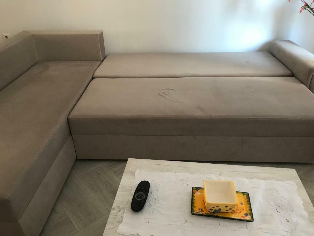 Floban & Mirdar Koshi Apartment Sarande