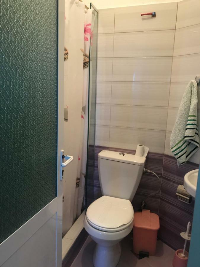 Floban & Mirdar Koshi Apartment